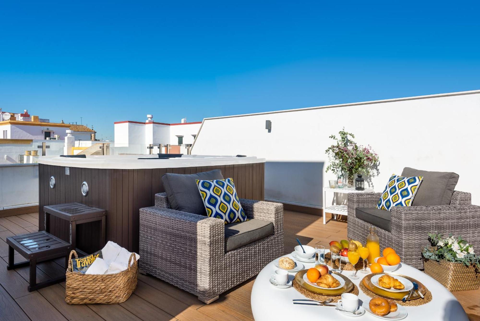 Casa Sevilla 1920 Suites By Epoca Exterior photo
